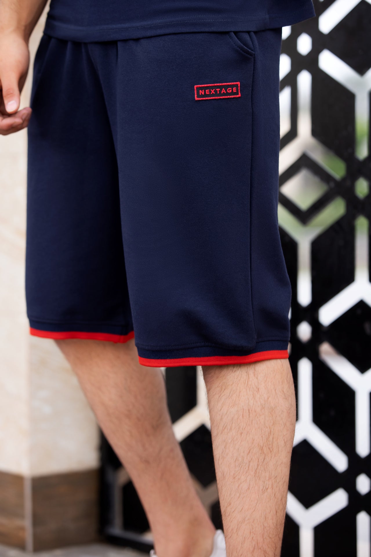 NAVY RED CONTRAST POCKET DETAIL SHMEN ORTS